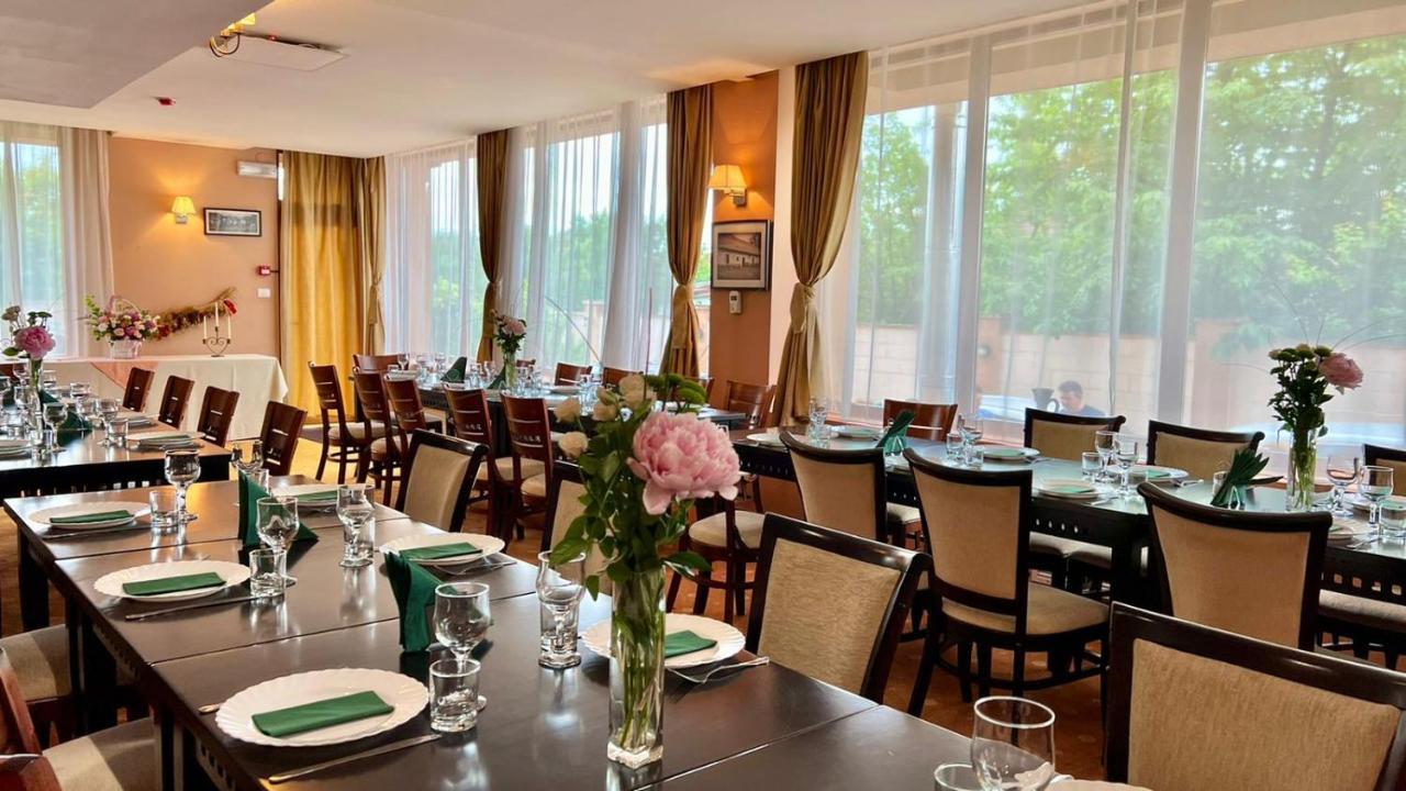 Hotel Oxford Inns&suites