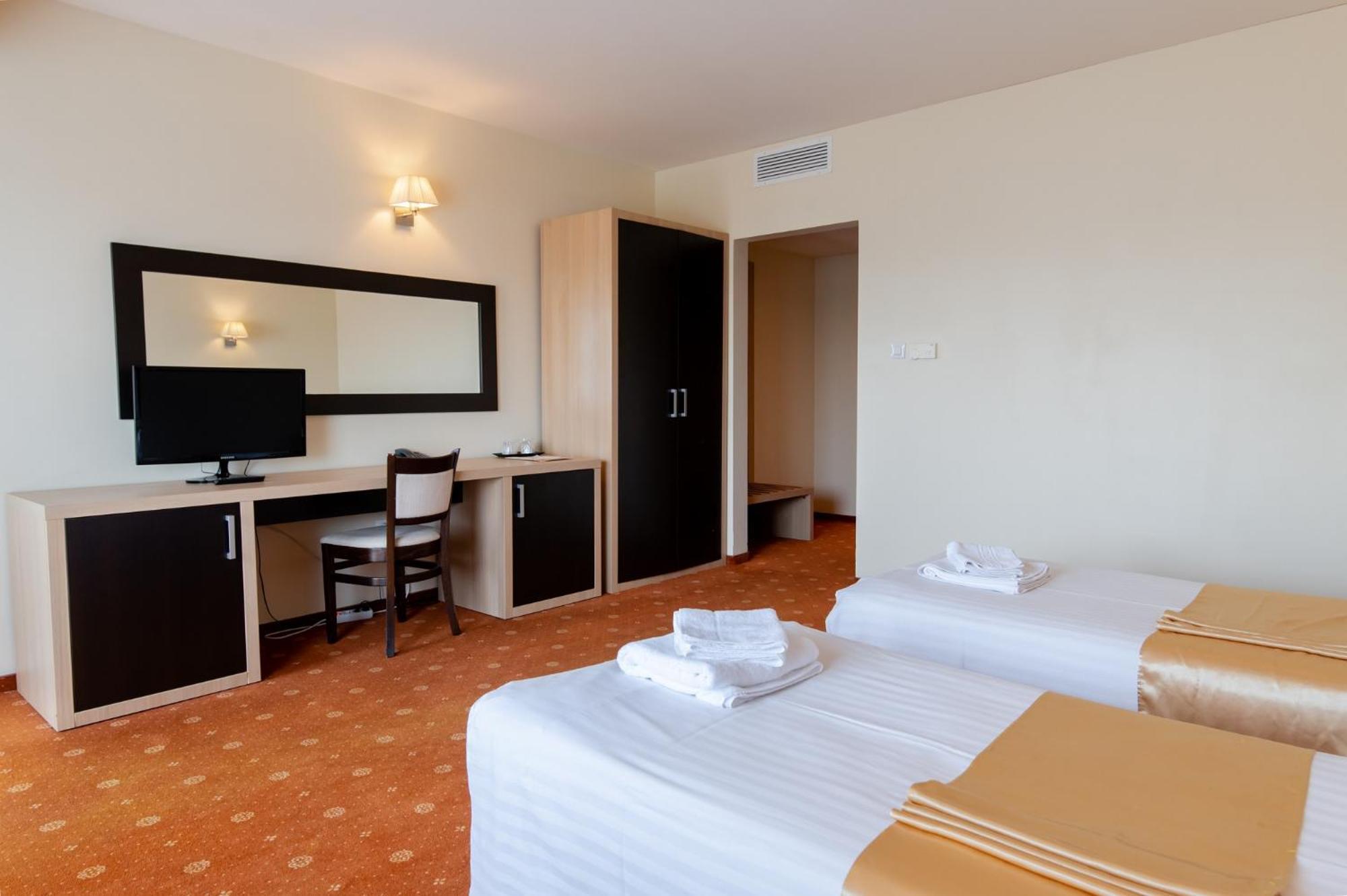 Hotel Oxford Inns&suites